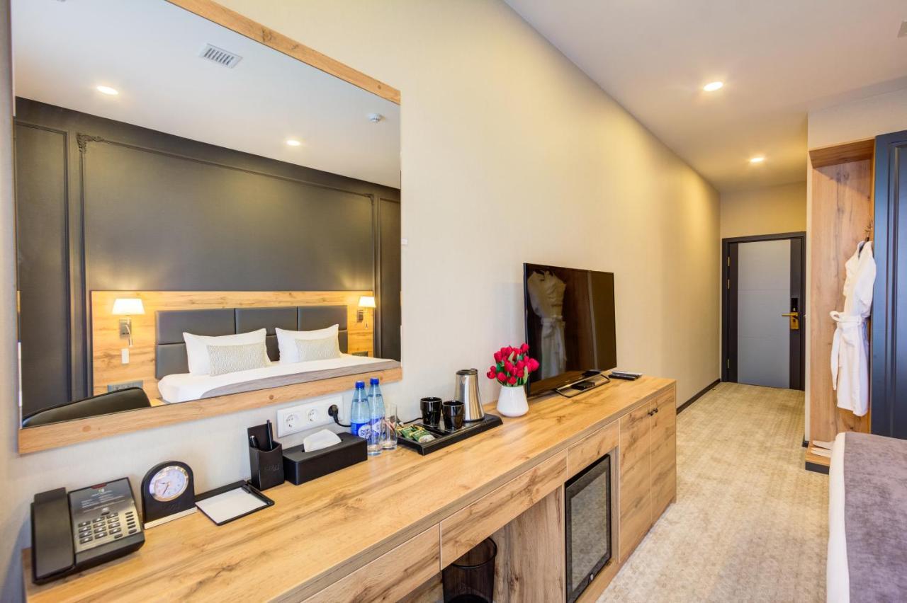 Aurum Hotel Μπισκέκ Εξωτερικό φωτογραφία