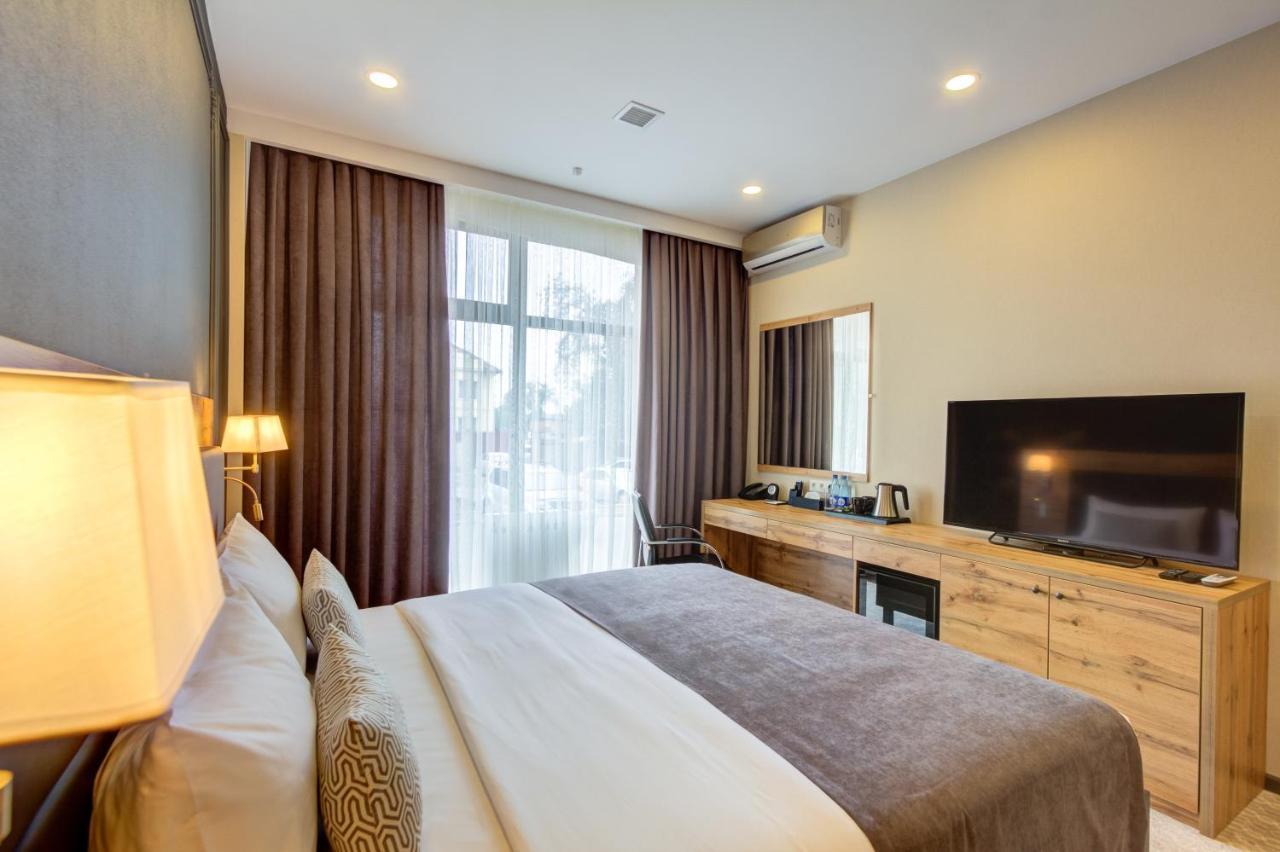 Aurum Hotel Μπισκέκ Εξωτερικό φωτογραφία