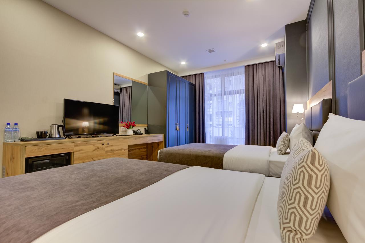 Aurum Hotel Μπισκέκ Εξωτερικό φωτογραφία